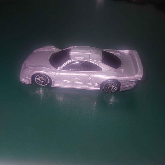 Maisto Mercedes Benz Clk-Gtr Street Version - Silver - 1:64 Scale - Picture 2 of 10